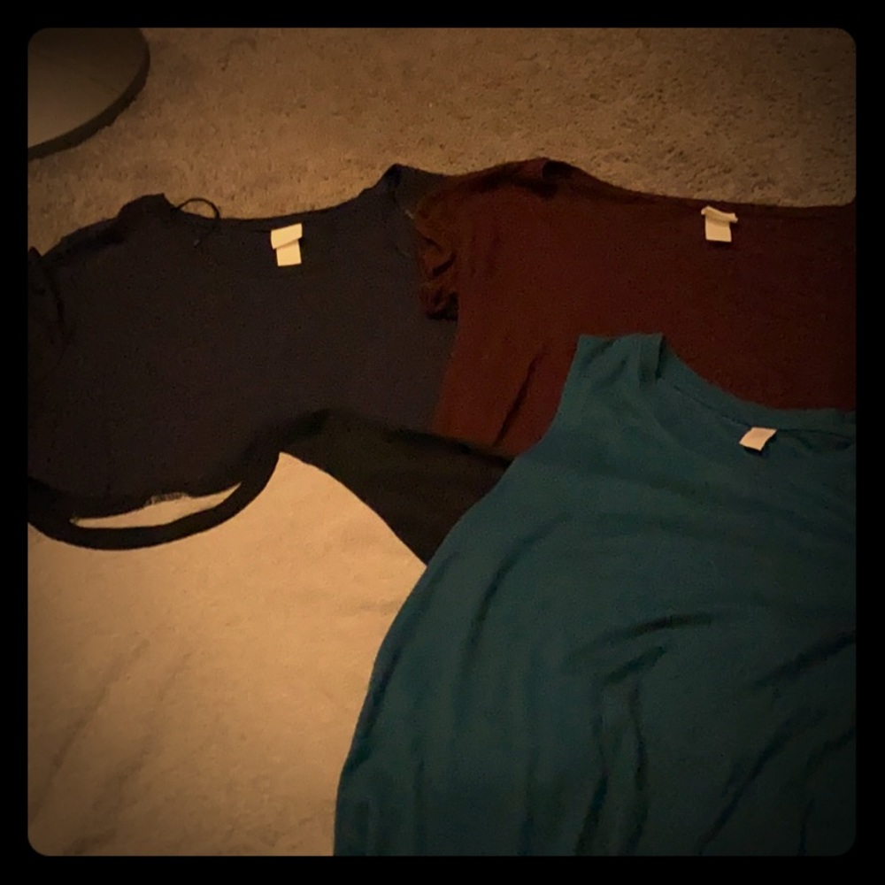 Bundle of medium shirts